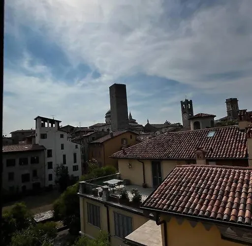 Dans La Tour Bergamo