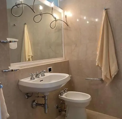 Гостьовий будинок Dans La Tour Бергамо